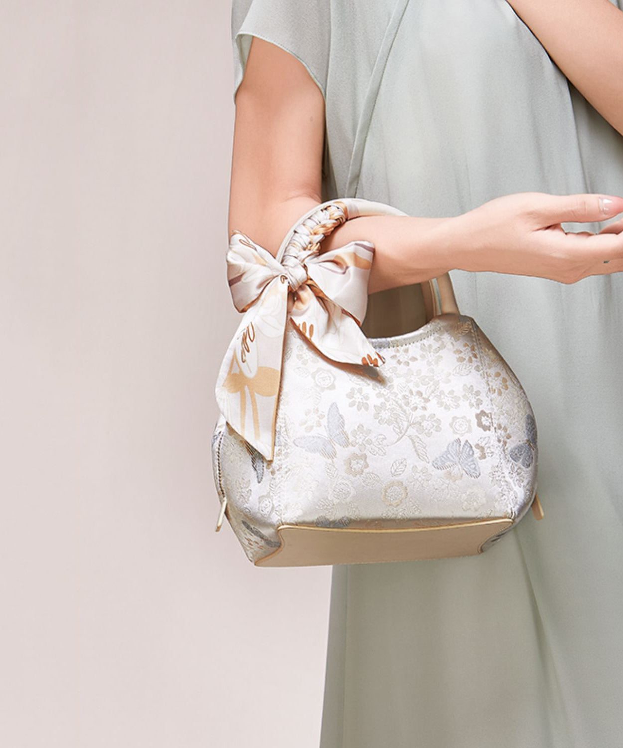 Cotton Chic Bag Tote Jacquard Bow Beige