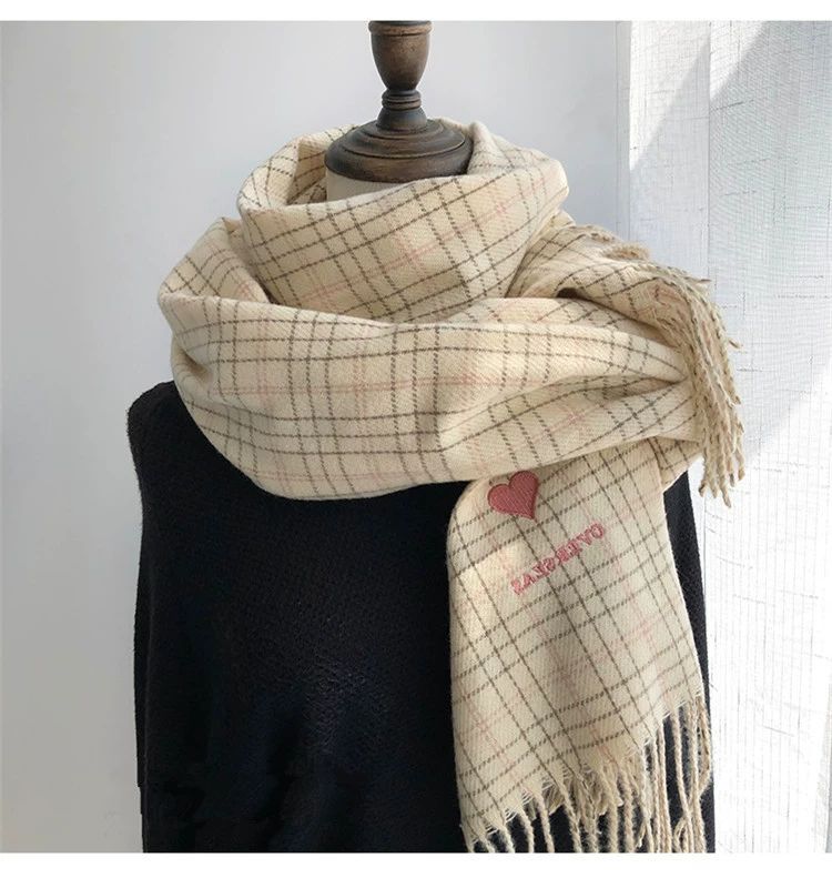 Scarf Heart Embroidered Plaid