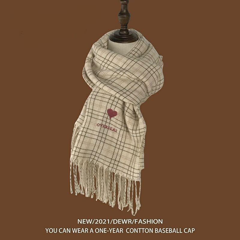 Scarf Heart Embroidered Plaid