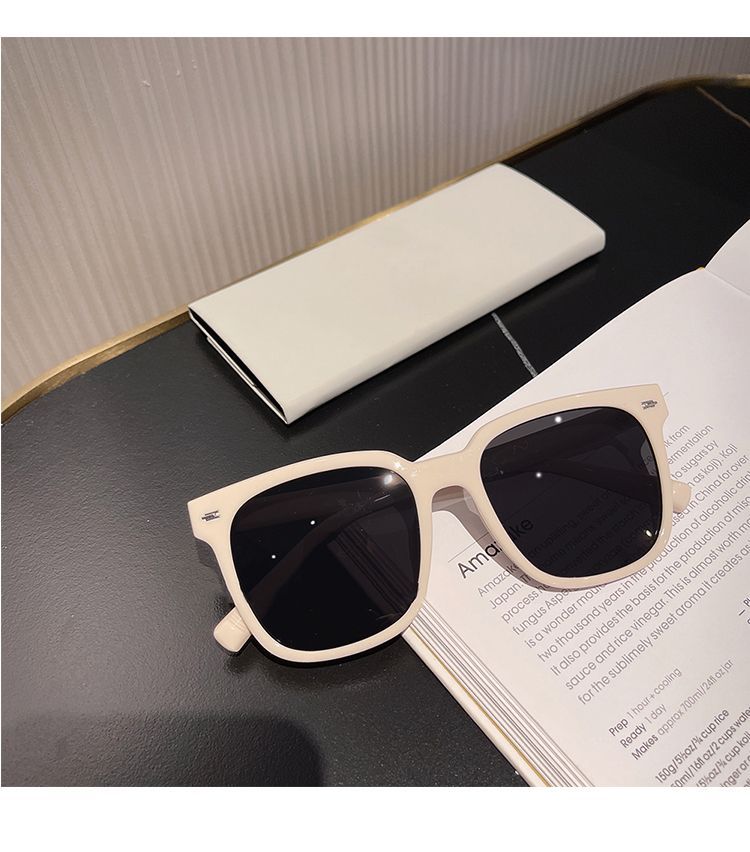 Resin Square Sunglasses