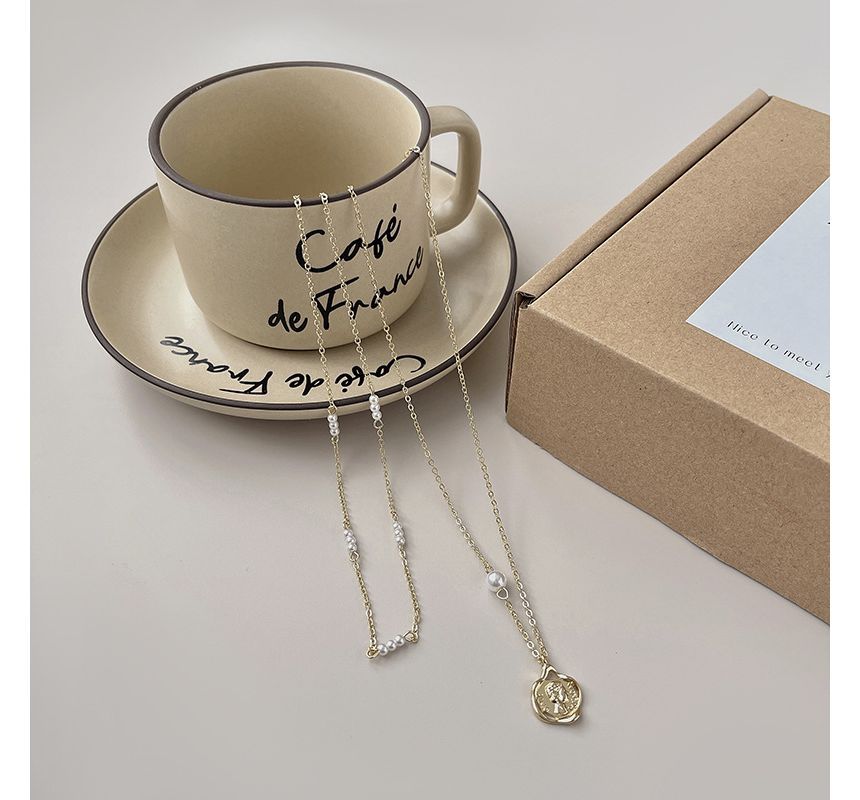 Faux Pearl Floral Necklace