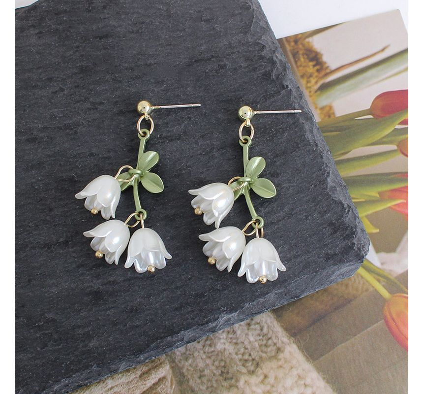 Fringed Alloy Flower Faux Pearl Earring