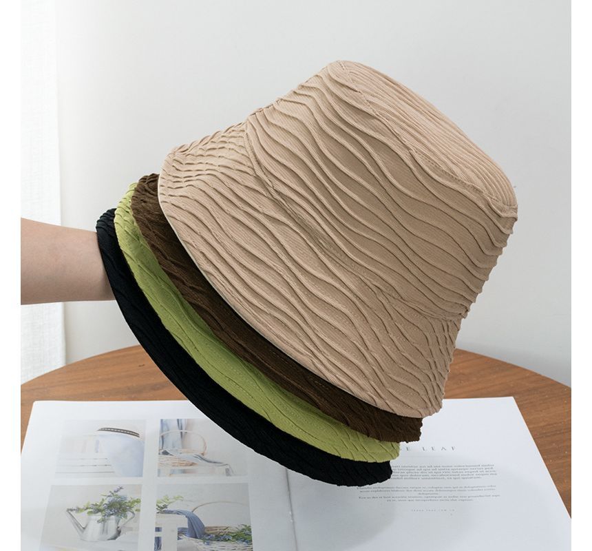 Sample Wavy Texture Reversible Plain Bucket Hat