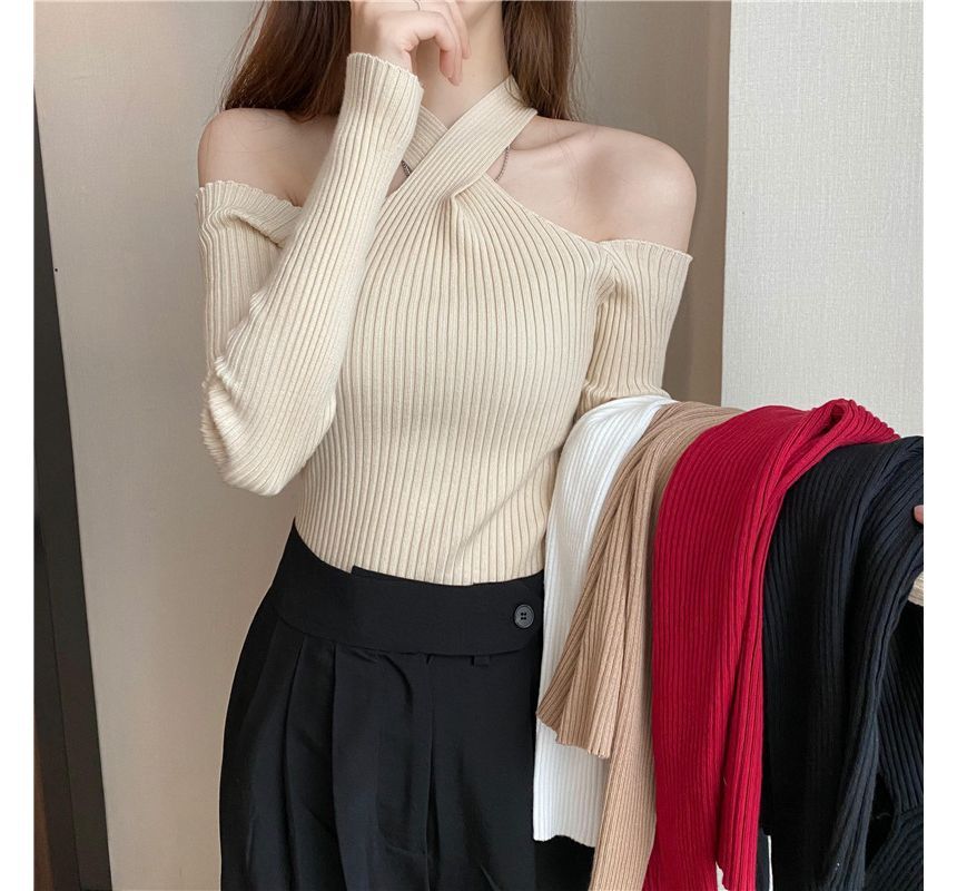 Cold-Shoulder Top Halter Plain Knit Long-Sleeve