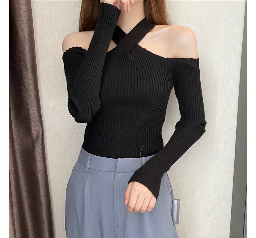 Cold-Shoulder Top Halter Plain Knit Long-Sleeve