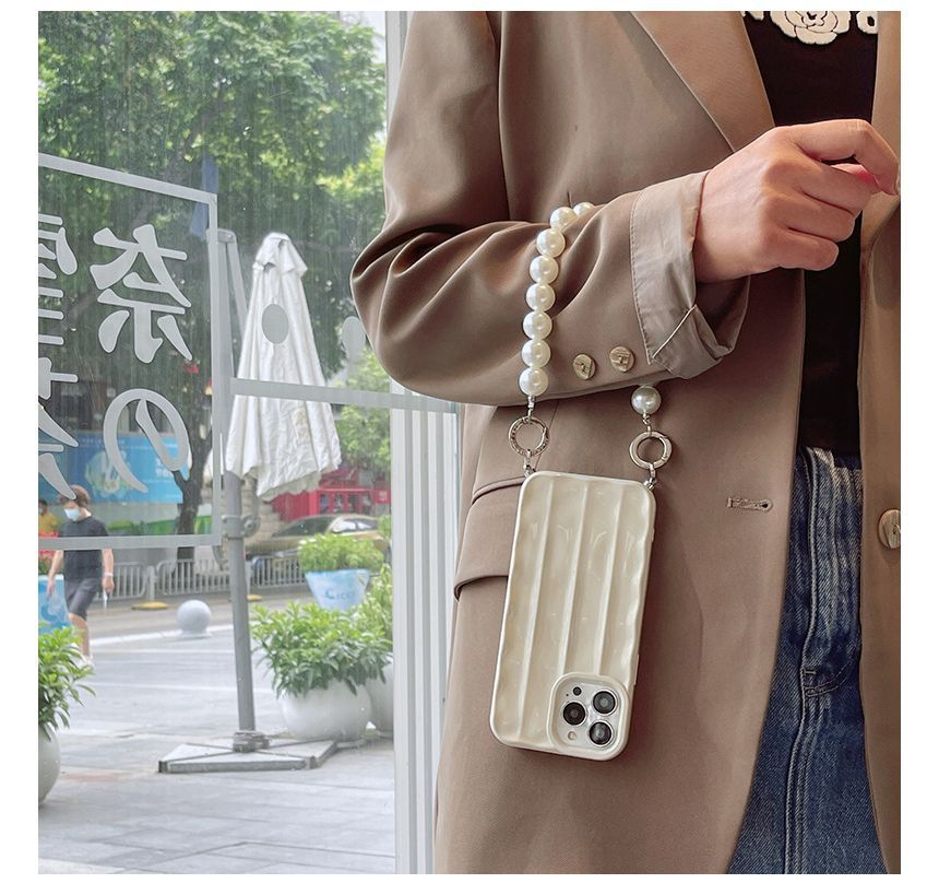 SampleFaux Pearl Chain Phone Case