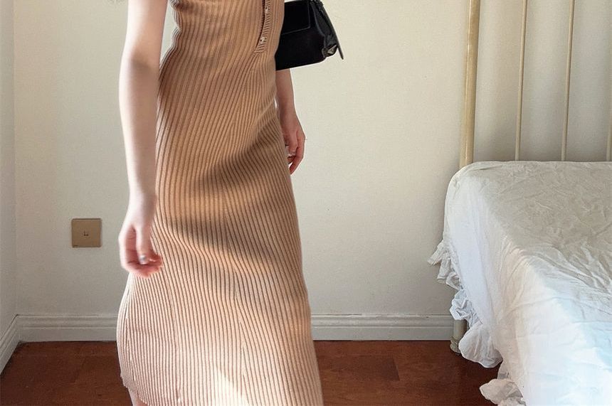 Short-Sleeve Midi Plain Knit Sheath Polo Dress