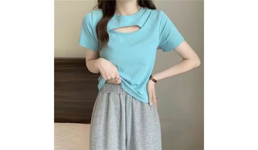 Neck T-Shirt Cut Out Plain Crew Short-Sleeve
