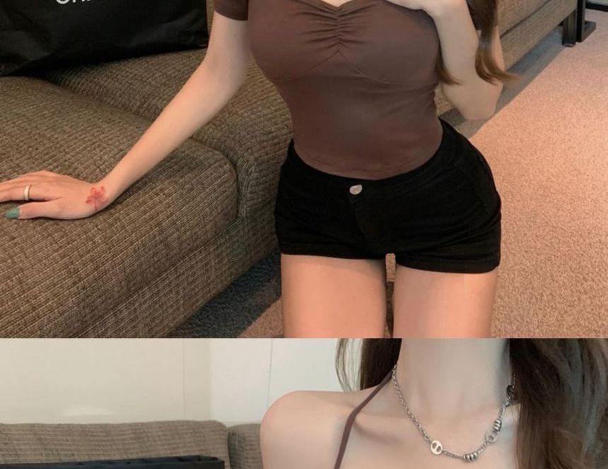 Plain Slim-Fit Short-Sleeve Top Halter