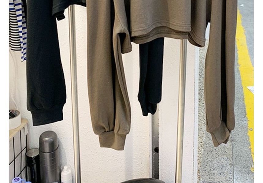 Cold Plain Crop Tee Long-Sleeve Shoulder