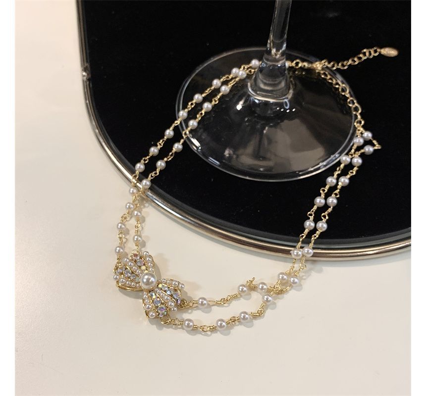 Bow Alloy Pearl Faux Layered Choker
