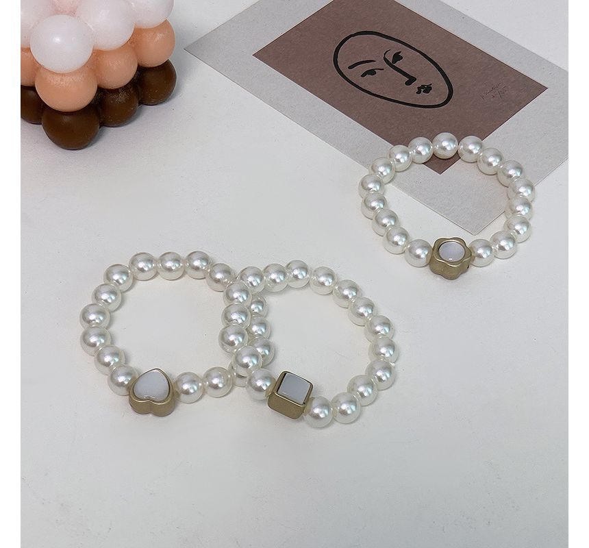 Sample Faux Pearl Hair Tie