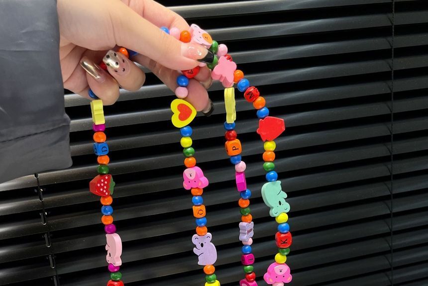 Flower Wristband Plaid Phone Case