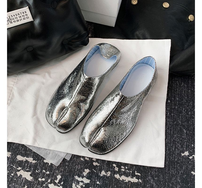 Plain Flats