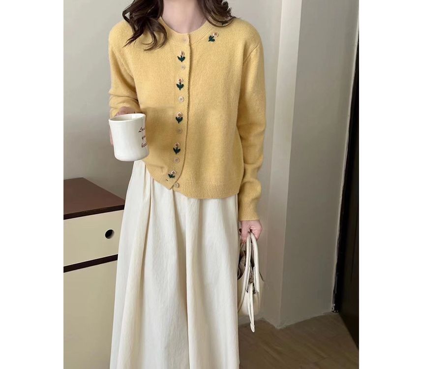 Plain Cardigan Floral Neck Crew