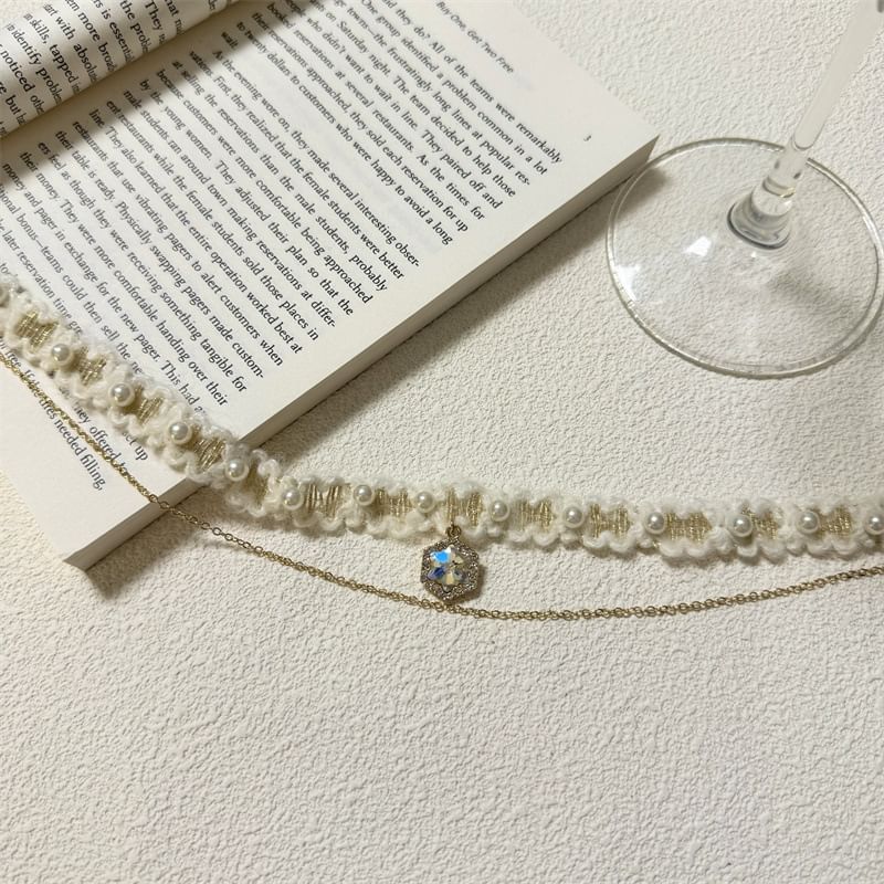 Layered Yarn Choker Rhinestone Alloy