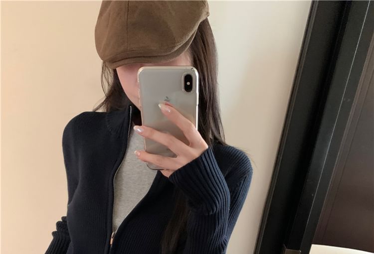 Plain Slim-Fit Sweater Zip