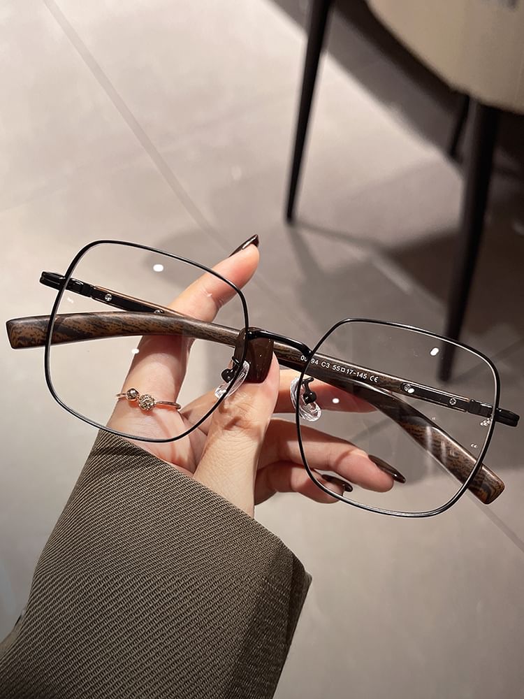 Glasses Square