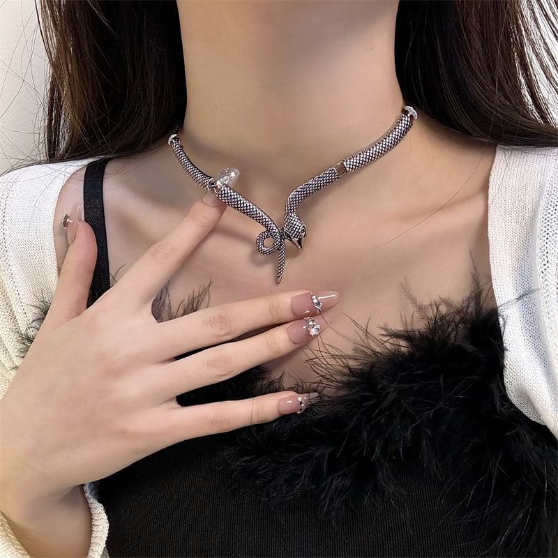 Wholesale Sample Snake Necklace