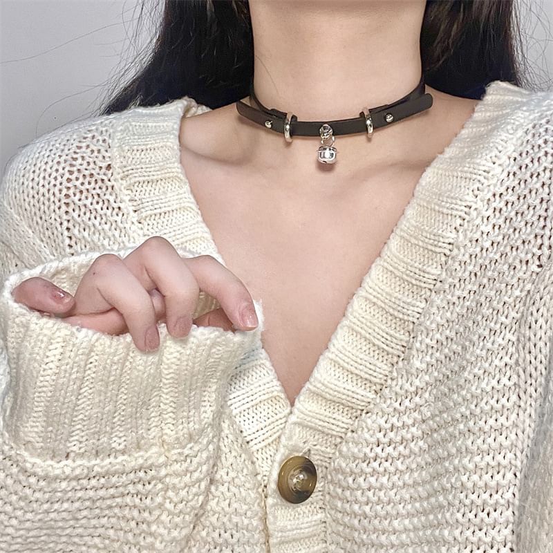 Pendant Choker Faux Bell Leather