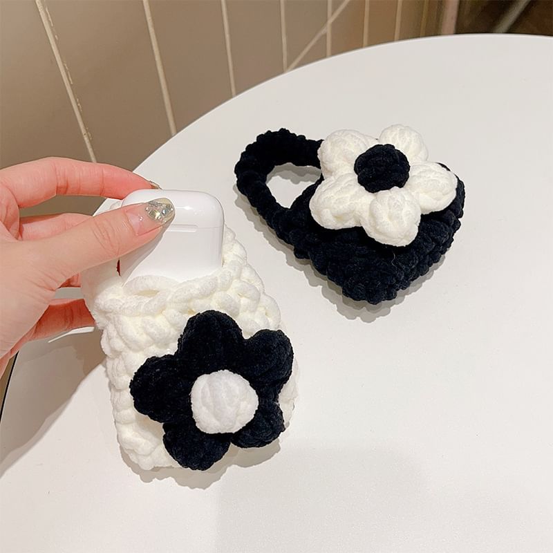 Earphone Case Floral Pro / Skin AirPods Yarn