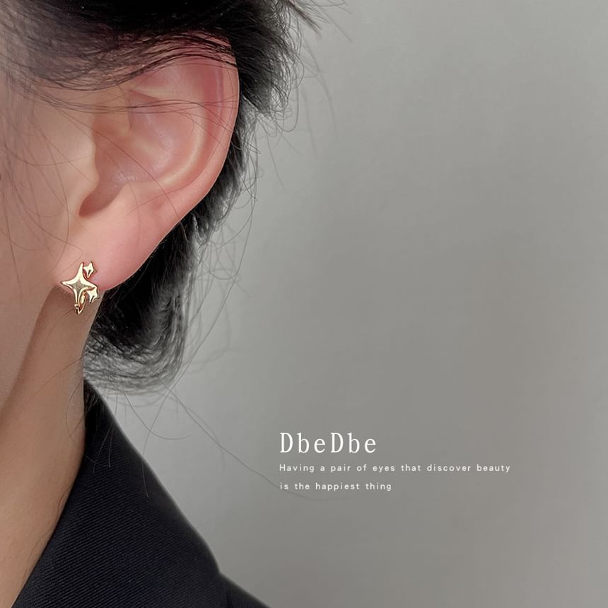 Asymmetrical Star Cuff Alloy Ear