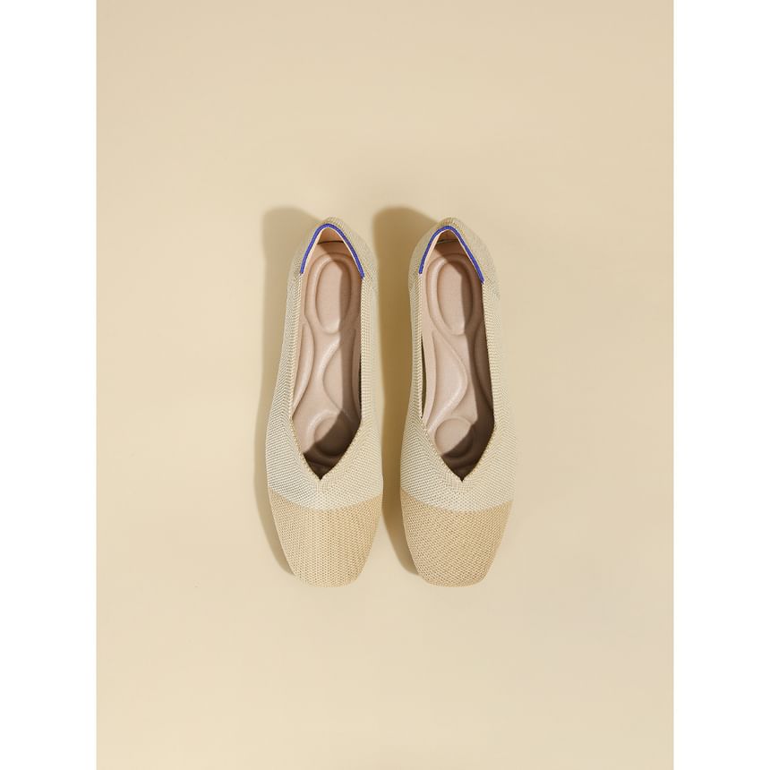 Flats Pointed Woven