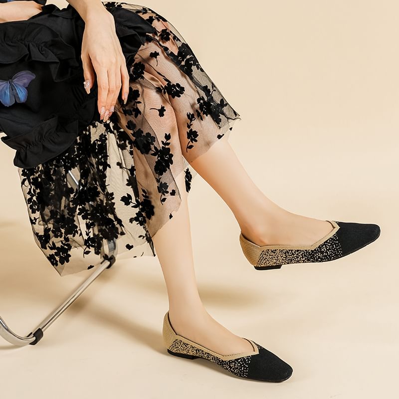 Tone Two Flats Woven