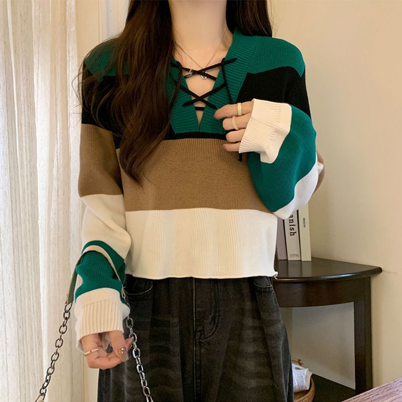 Color Sweater Lace-Up V-Neck Block