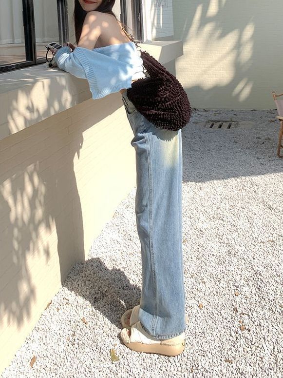 Wide Waist High Washed Leg Jeans