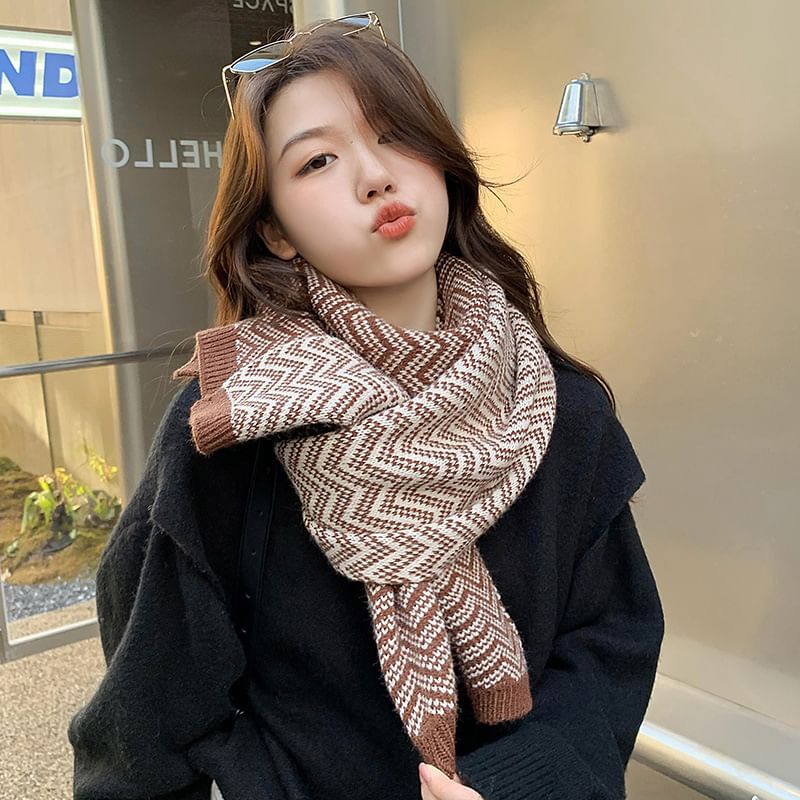 Patterned Scarf