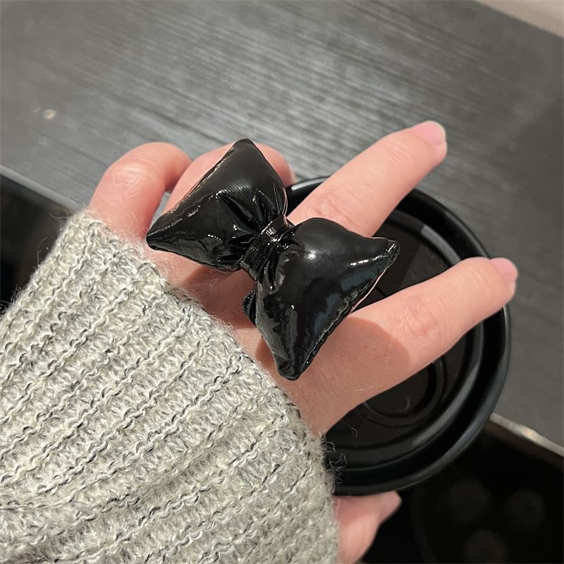 Bow Ring