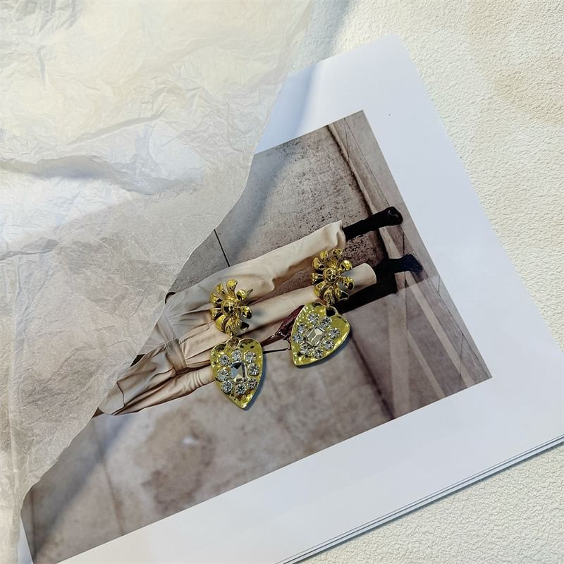 Rhinestone Drop Heart Earring