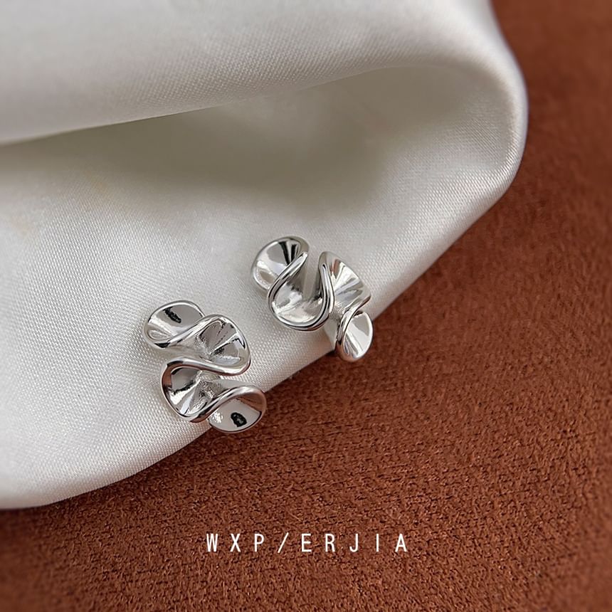 Ruffle Clip-On Earring