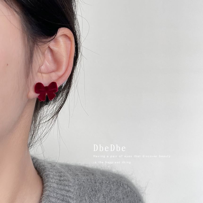 Velvet Clip-On Bow Earring