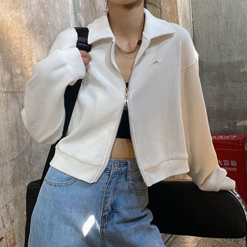 Zip-Up Applique Crop Collared Plain Waffle Jacket