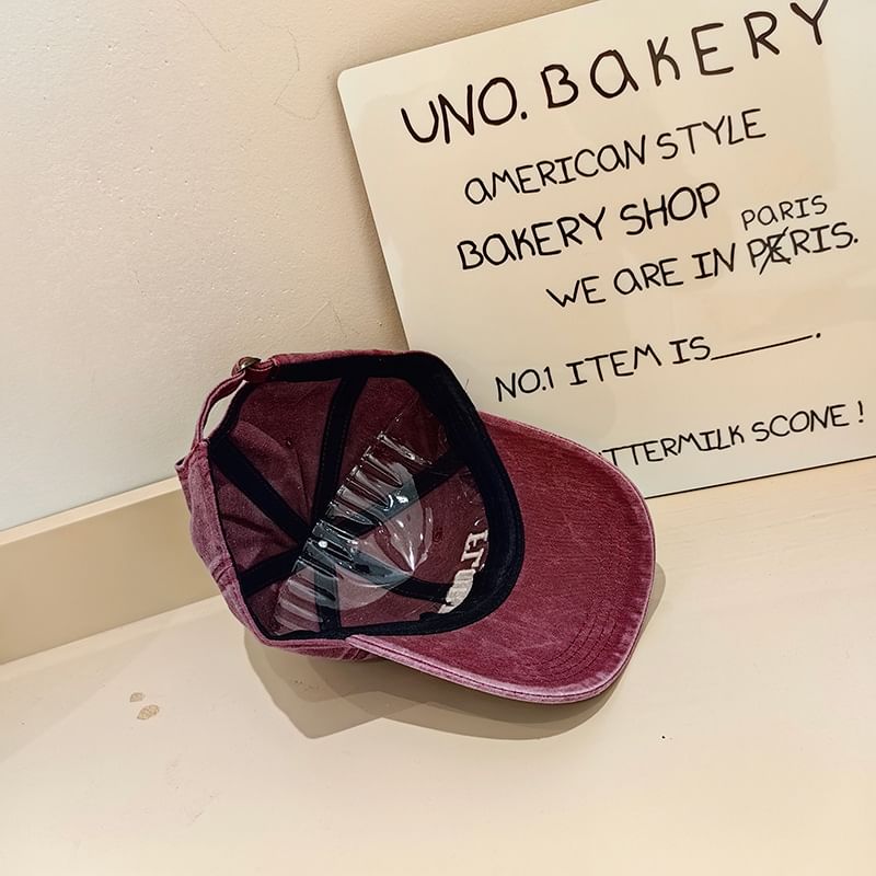 Baseball Lettering Cap Washed Embroidered