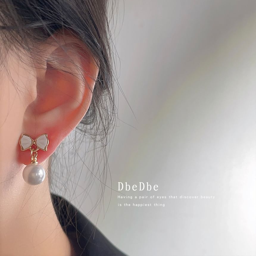 Drop Bow Pearl Cuff Earring Faux