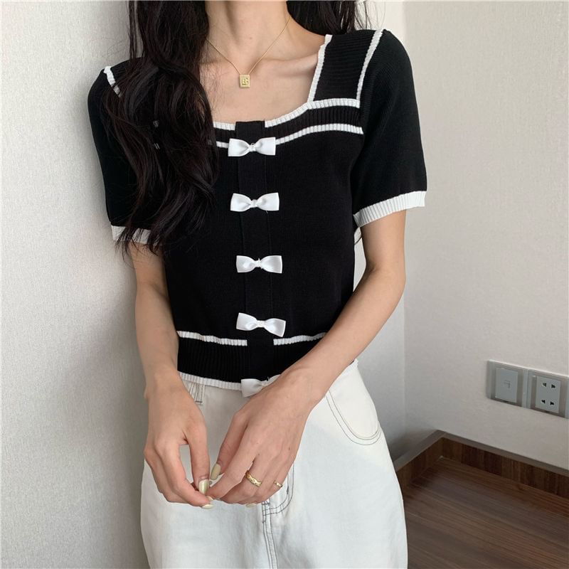 Square Neck Short-Sleeve Top Bow Knit