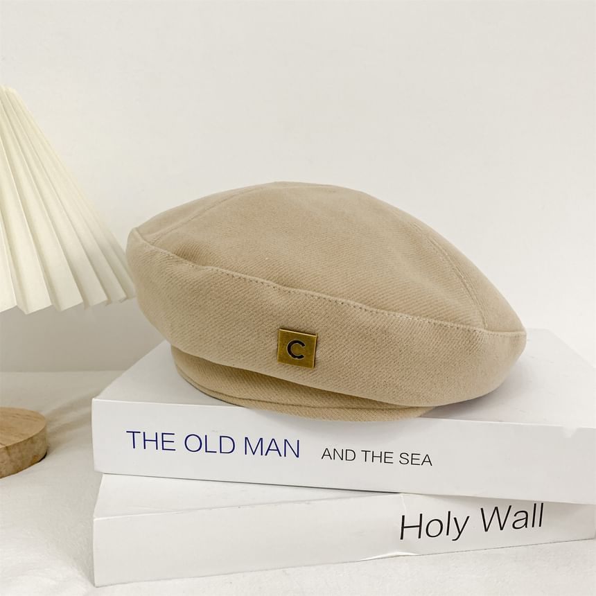 Sample Plain Lettering Beret