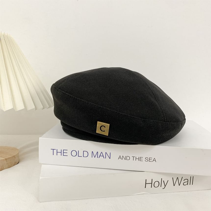 Sample Plain Lettering Beret