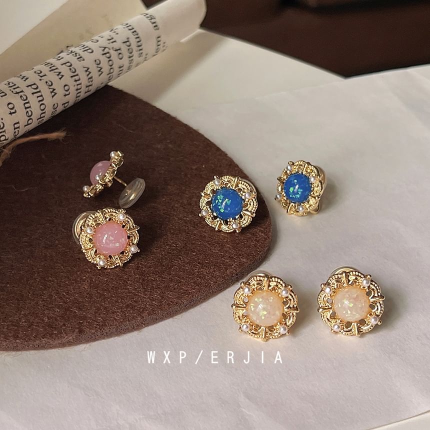 Rhinestone Cuff Earring