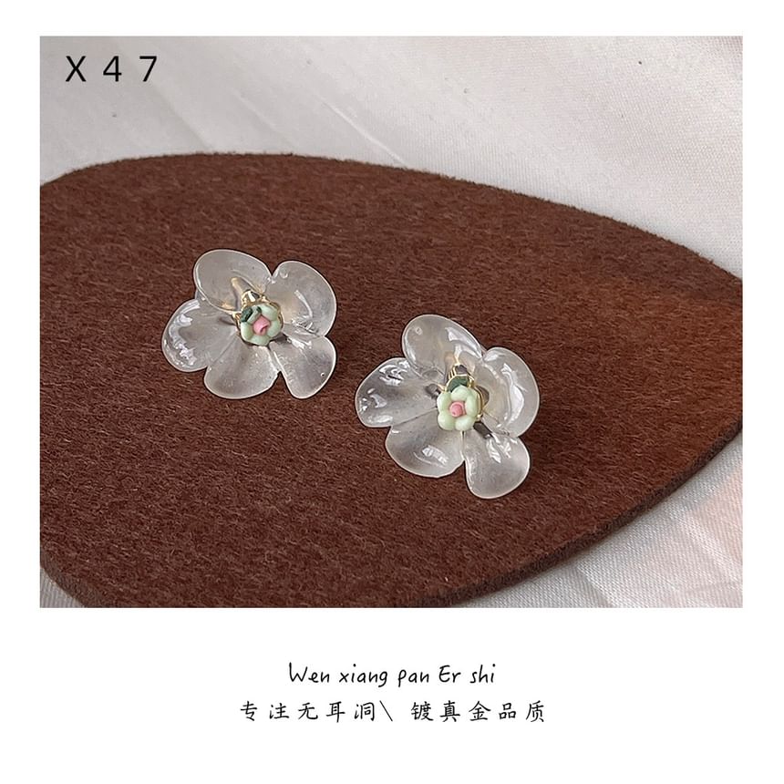 Earring Floral Resin Stud Ceramic