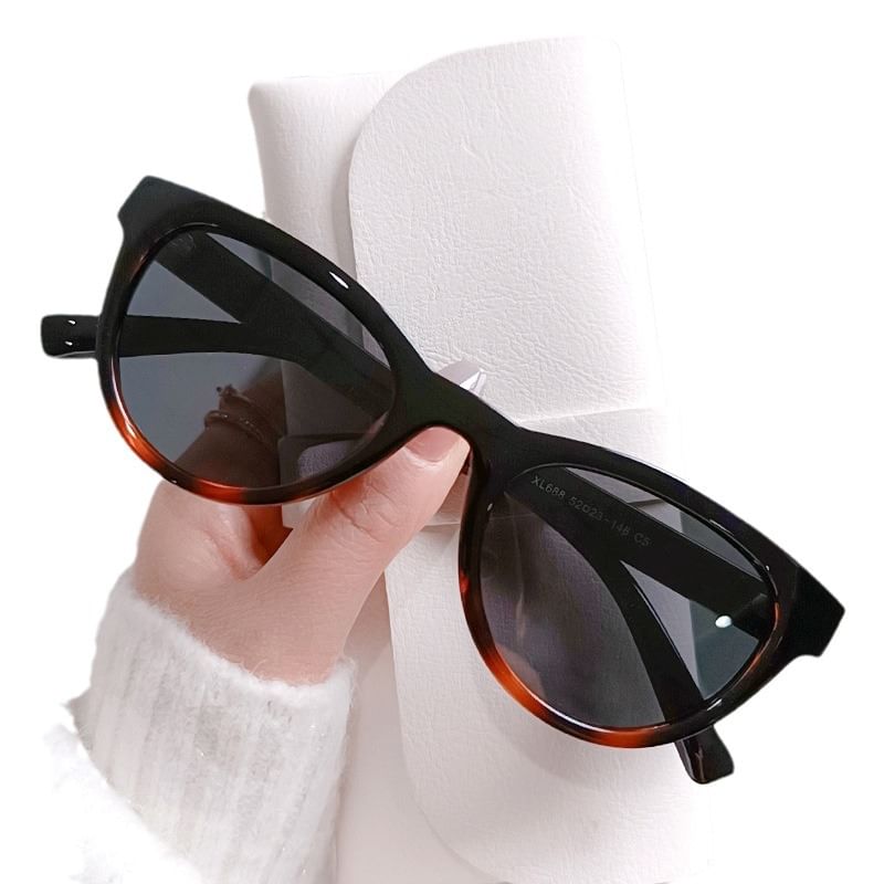 Sample Vintage Polarized Sunglasses