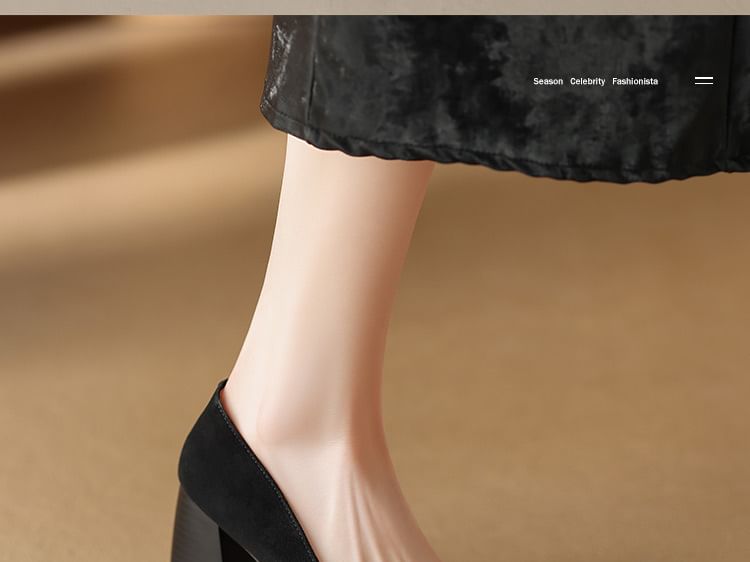 Sample Block Heel Bow Pumps