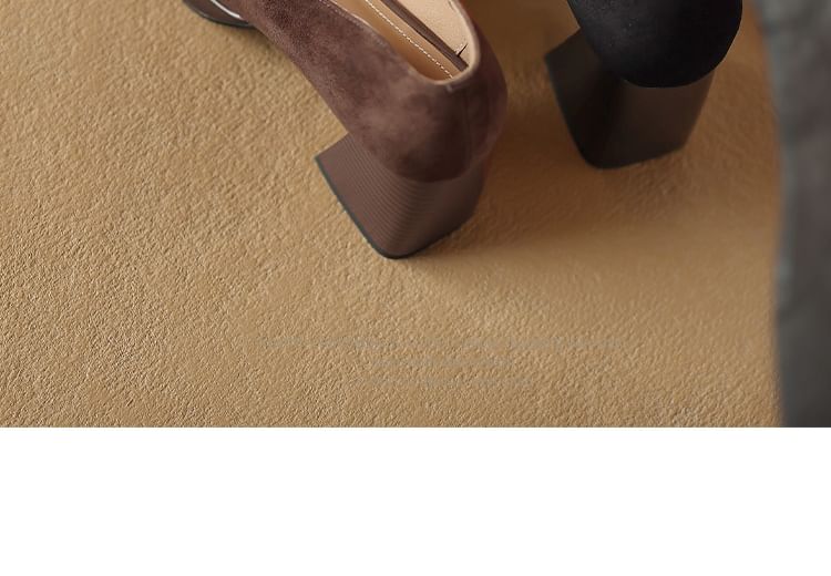 Sample Block Heel Bow Pumps