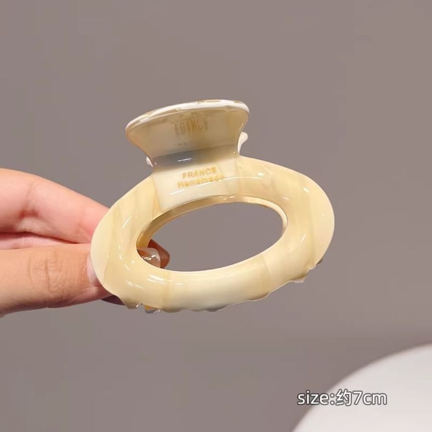 Hair Oval Claw