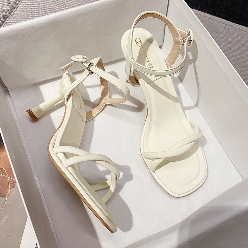 High-Heel Knotted Sandals