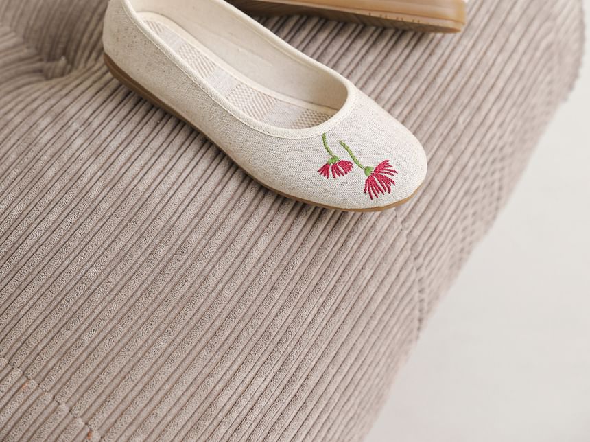 Flower Embroidered Flats