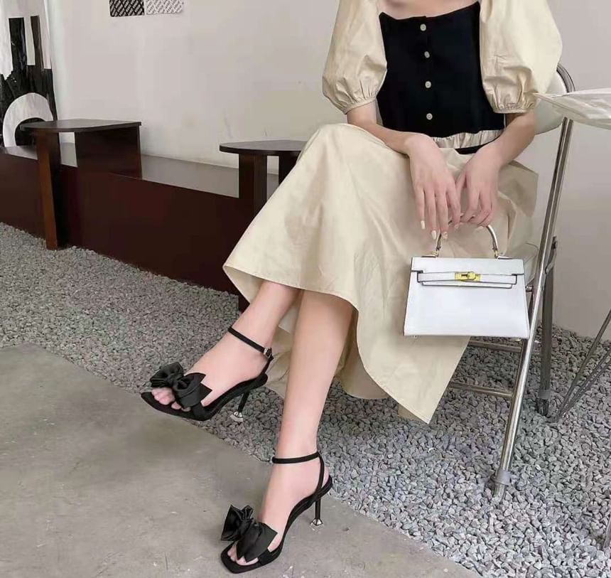 Sandals Heel High Accent Bow